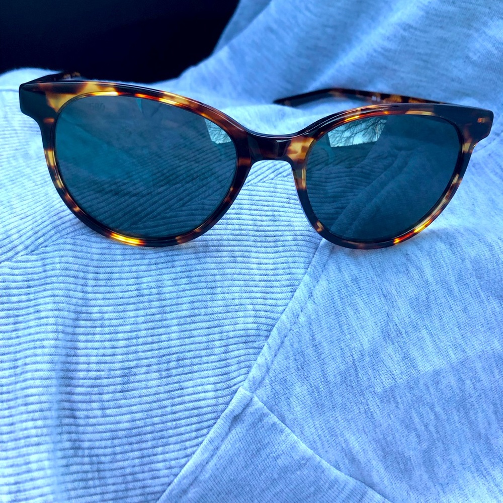 Costa Del Mar women’s sunglasses